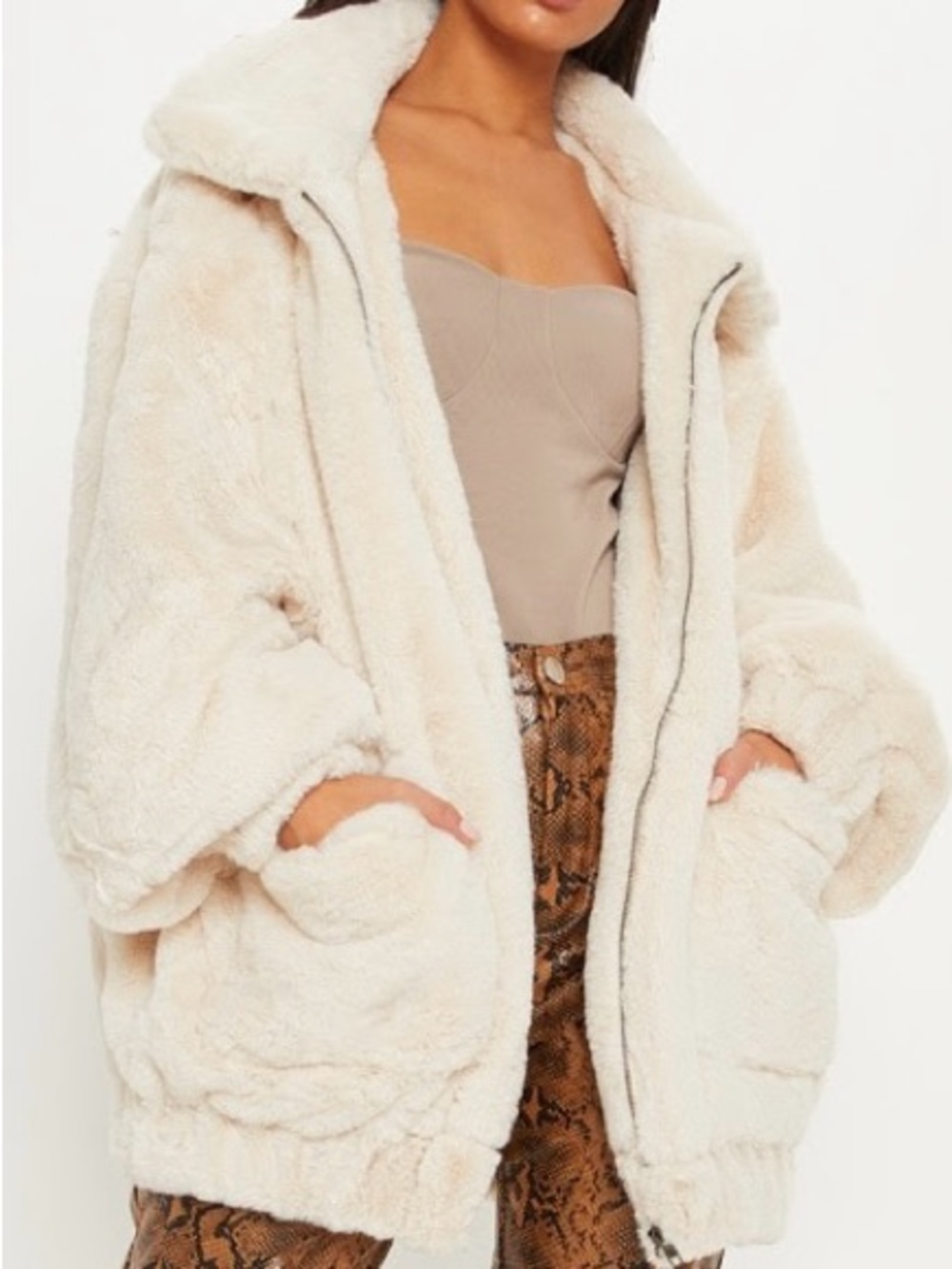 PrettyLittleThing Plush Teddy Jacket in Cream